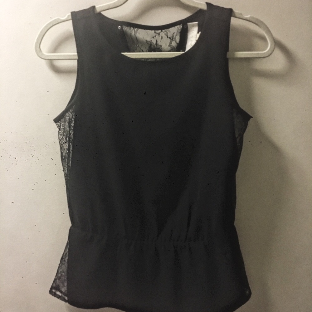 Black peplum tank
